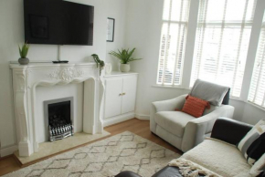 Entire house, Waterloo, free street parking